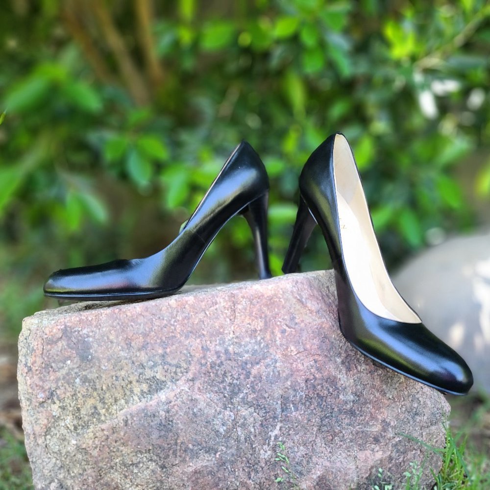 Lauren Ralph Lauren Black Pumps